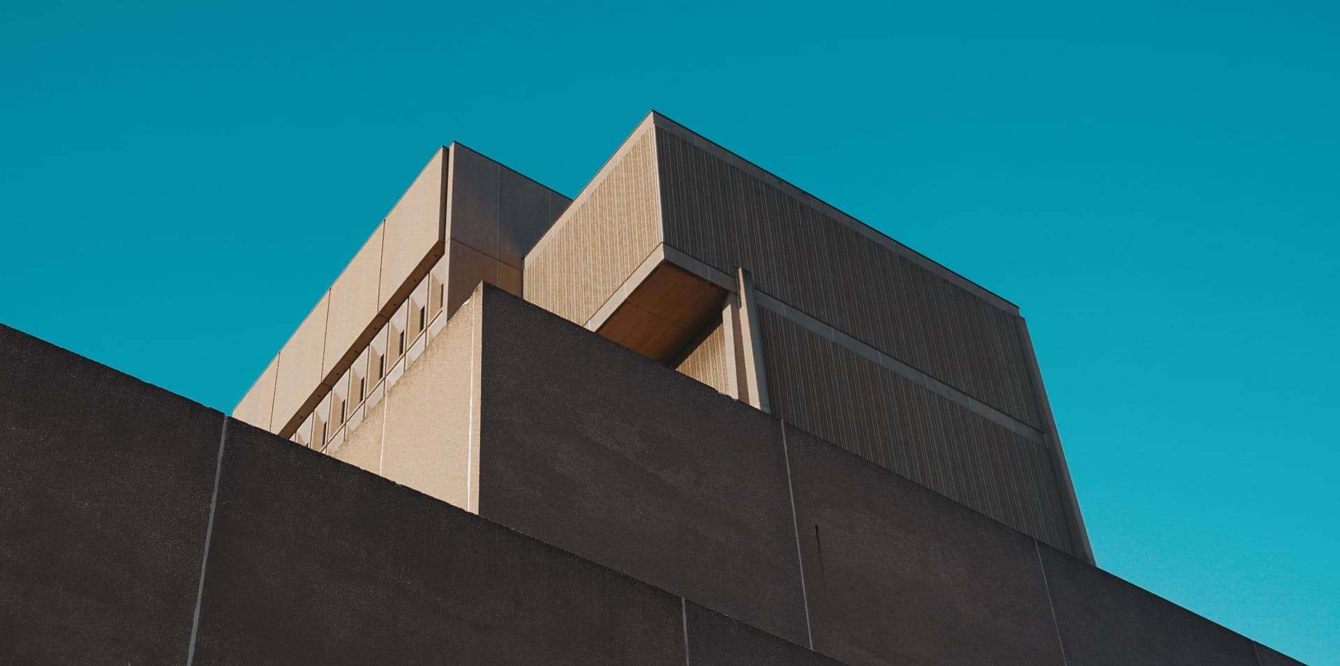 Urban Villa Facade